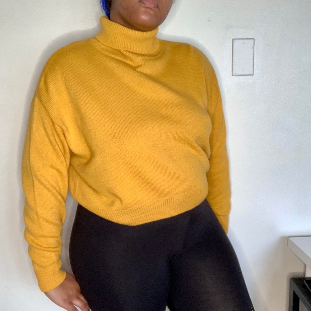 H&M Sweater